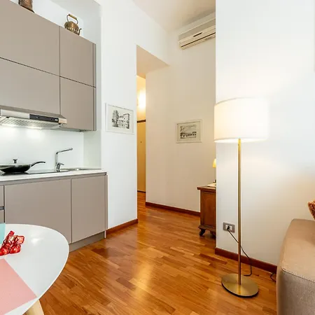 Luxury, Modern & Charming Near Station Apartment